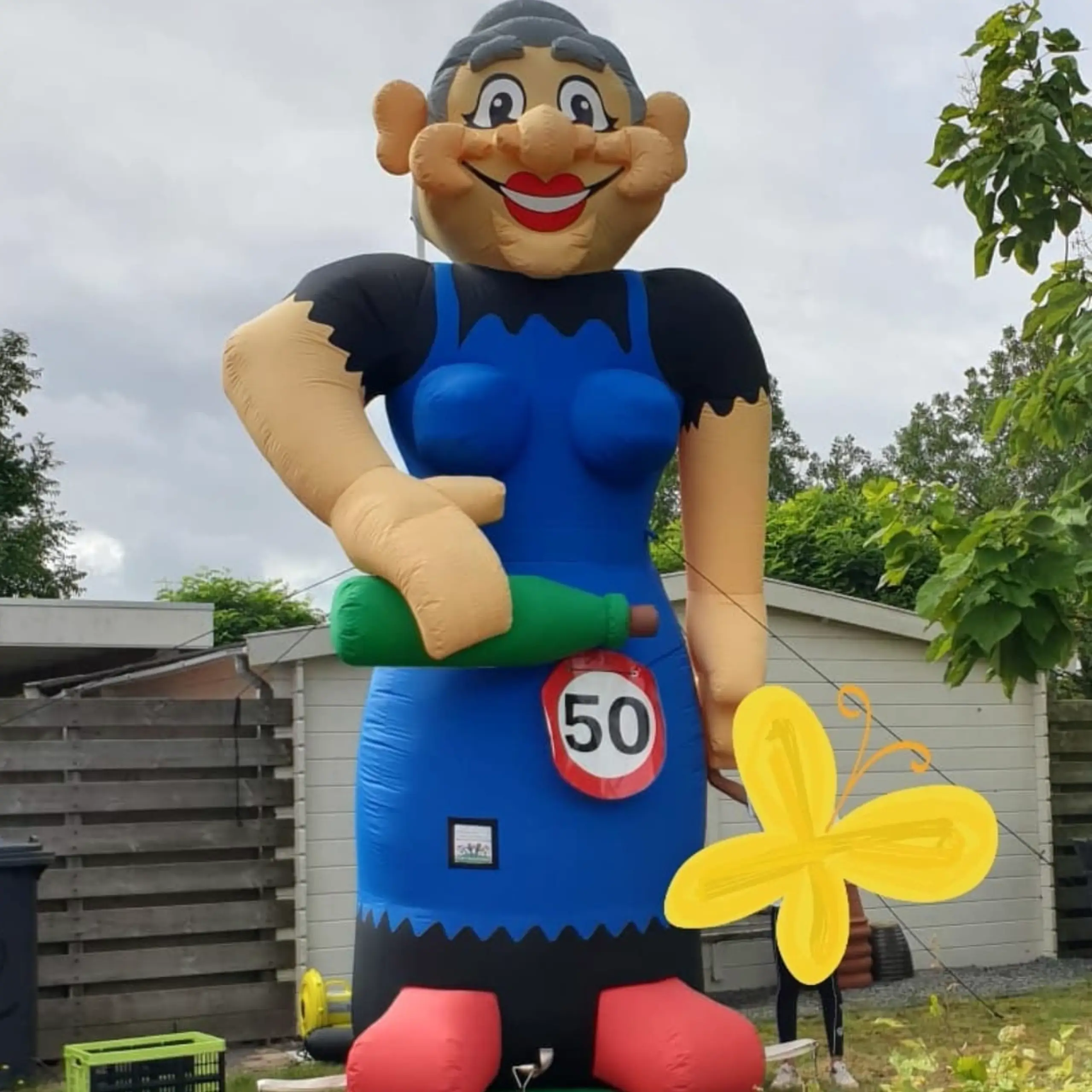 Grote Sarah opblaaspop